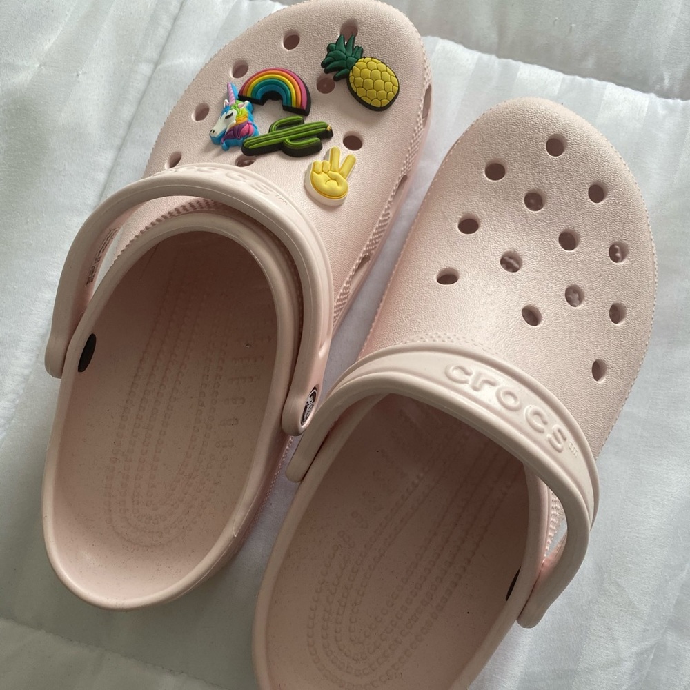 CROCS - BABY PINK